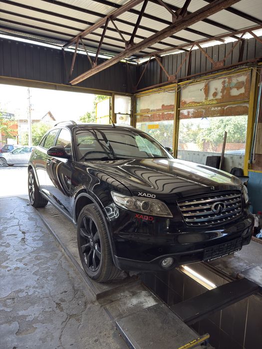 Infiniti FX 45 на части