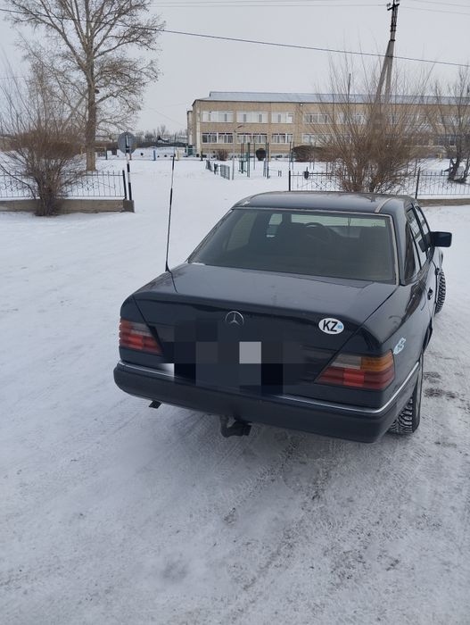 Продам Mercedes 124 кузов