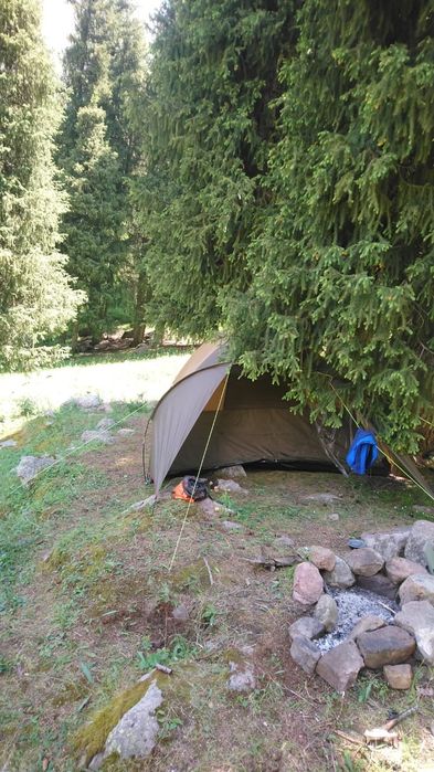 Палатка 4 местная 250х250см, высота 190см