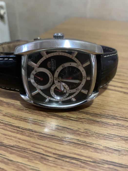 Orient  EZAD001B multy eyes power reserve