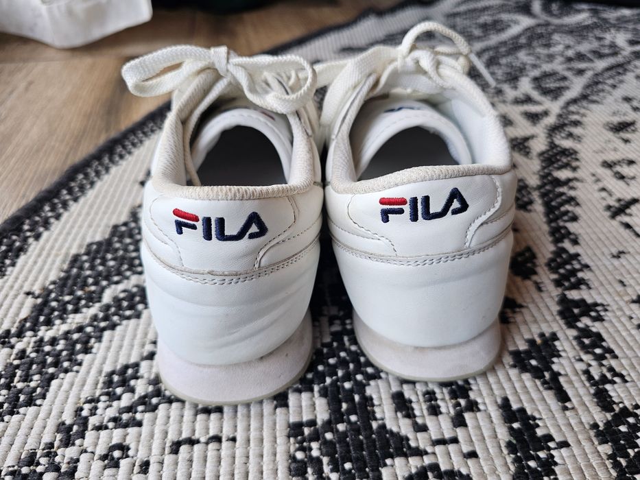 Обувки Fila Orbit Low | Размер 40 | Дамски бели маратонки