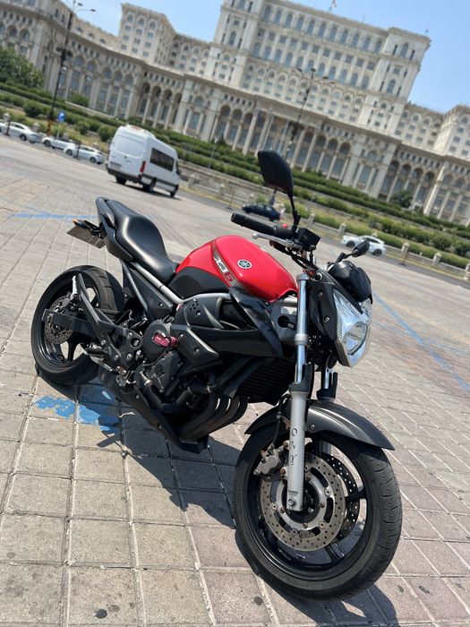 Ysmaha XJ600 2011