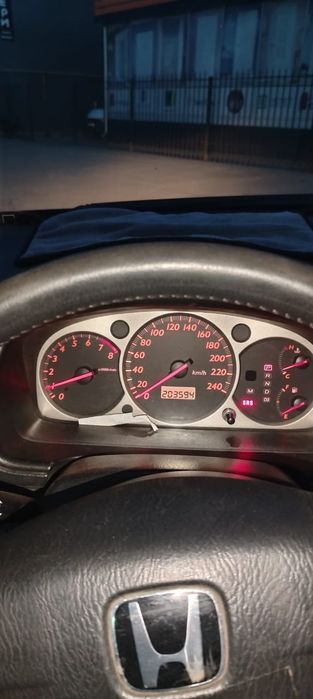 Honda Stream 2002 года