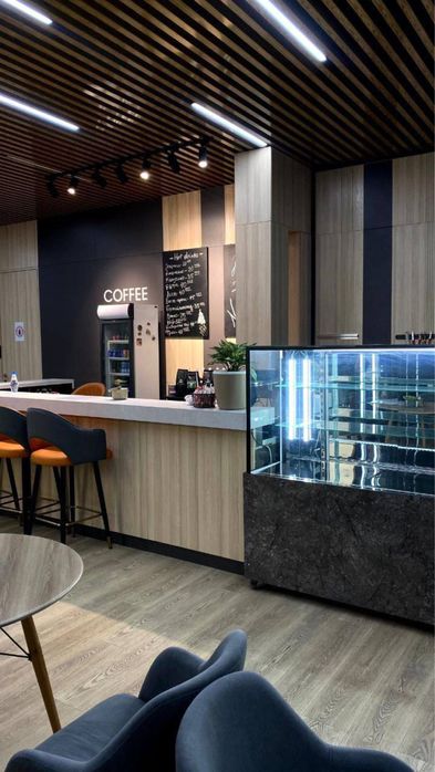 Витринный холодильник новый от производителя с гарантией