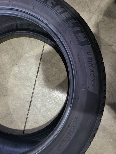 235/50/19 MICHELIN 4бр