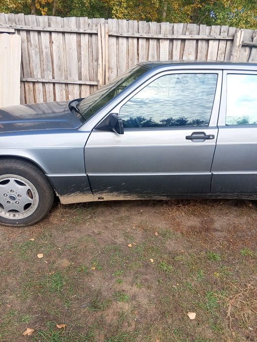 Mercedes 190 W201