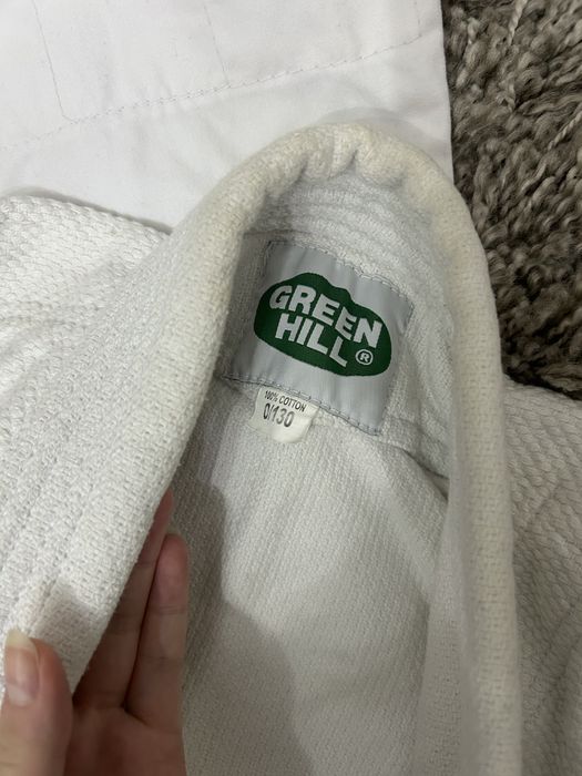 Продаю комплект кимоно белая