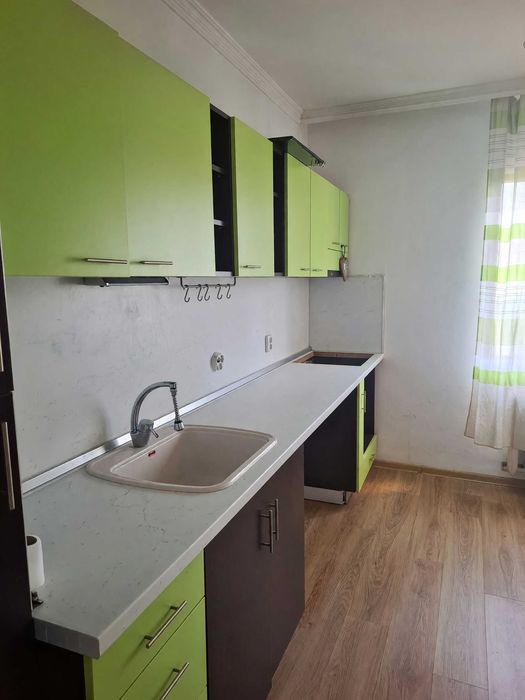 Продава се Тристаен апартамент в Пловдив, Изгрев - 87 кв.м за 920 €/кв.м - Снимка #1