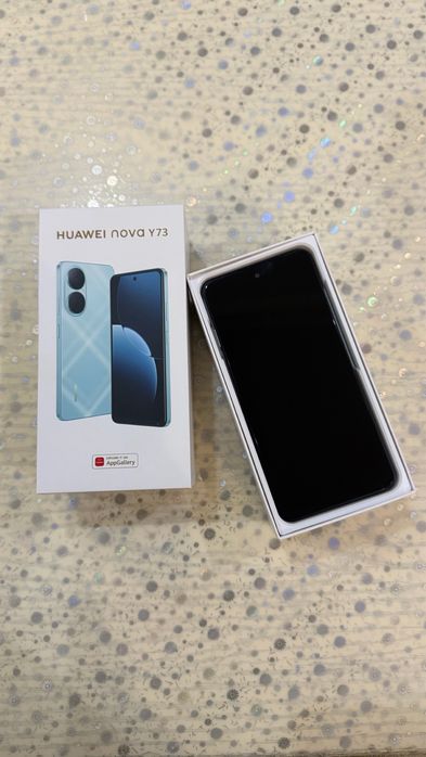 Телефон HUAWEI nova Y73