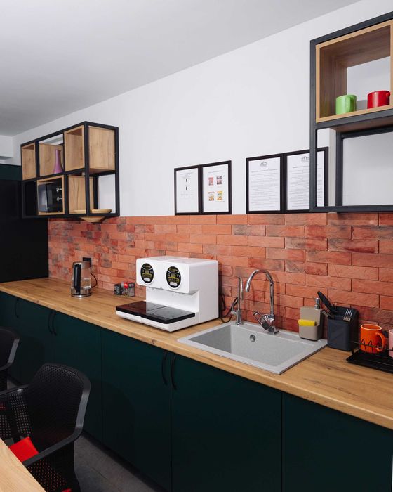 Сдадим койко-место, отдельные номера .