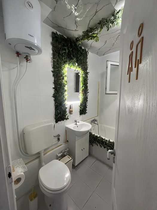 Vând Afacerea Salon Palm Beauty