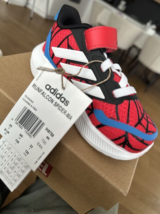 Adidas baieti marimea 23