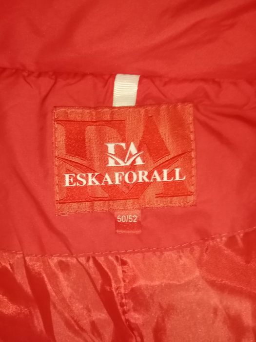 Продам куртку за 3500