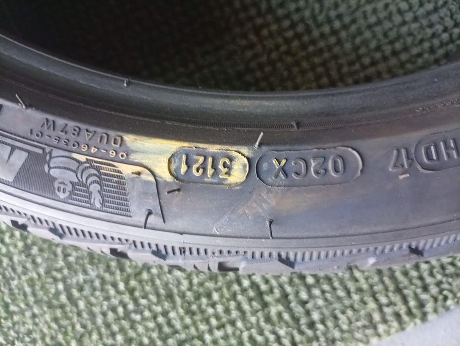 235 35 19 Hankook și michelin