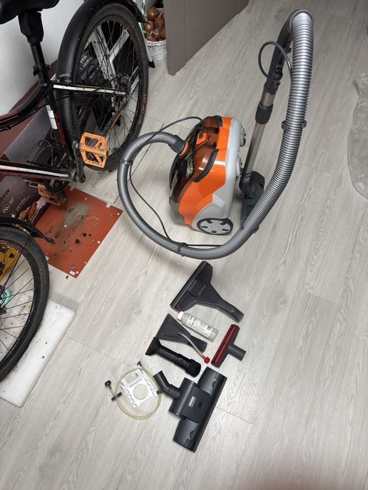 Моющий Пылесос THOMAS Aqua+ Pet & Family