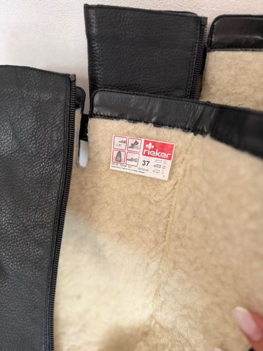 Продам сапоги длинные новые