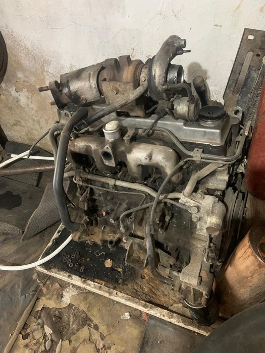 Двигатель 4M40 стояла на митсубиси делика