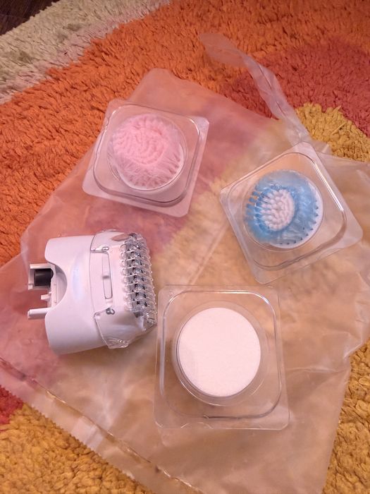 Braun Silk-epil 9 EPILATOR si Perie faciala Beauty Set