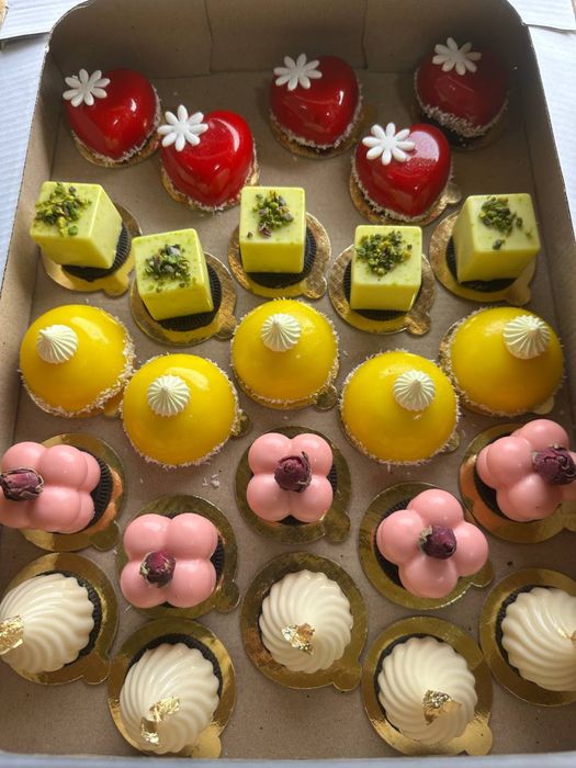 чак-чак , торт , мусс приженный , жулен