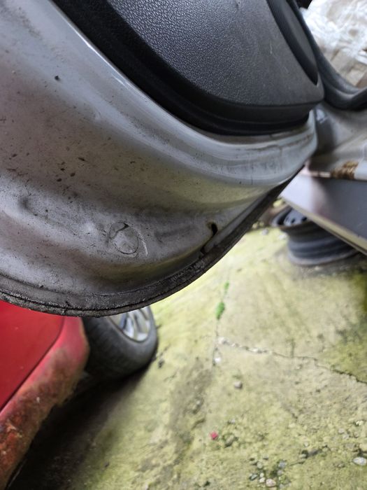 Usi Stanga Dreapta Dacia Duster