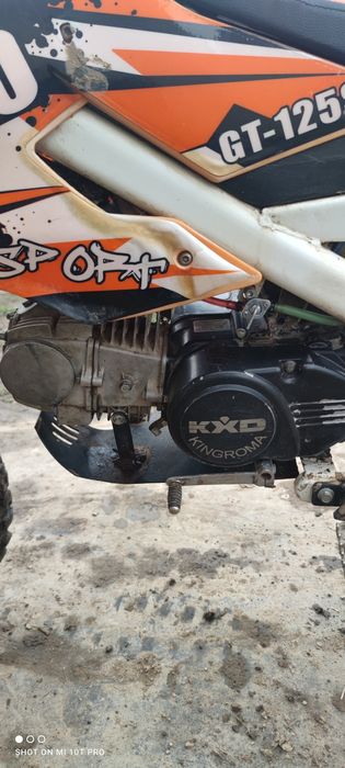 Dezmembrez Motor Cross (citiți descrierea)