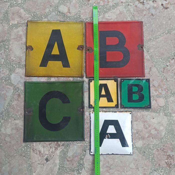 Емайлирани табели 3