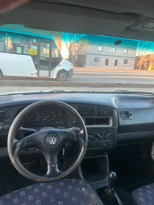 Продам гольф 3 на бодром ходу