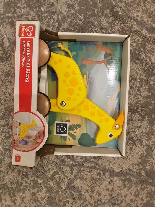Детска играчка Жираф за теглене HAPE