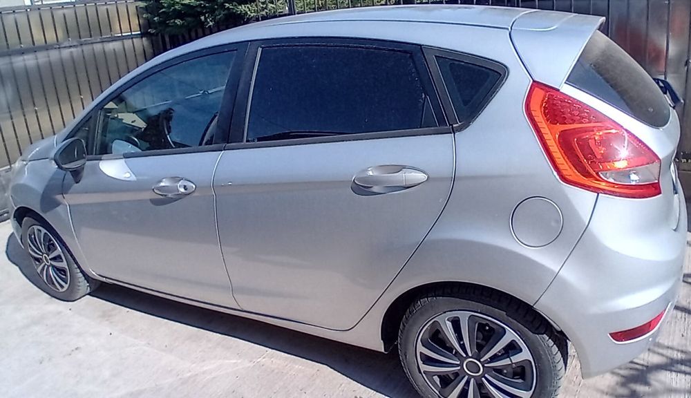 Ford fiesta 1.25 82cp