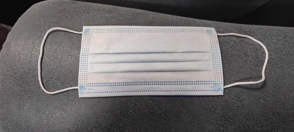 Маска медицинский