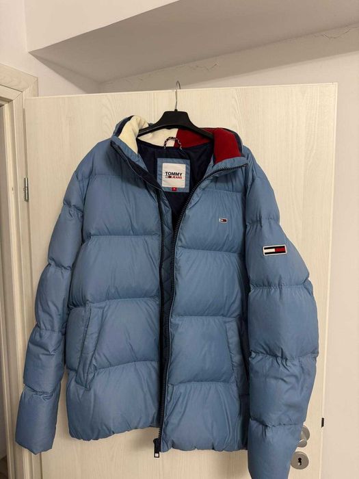 Geaca puffer Tommy Jeans blue