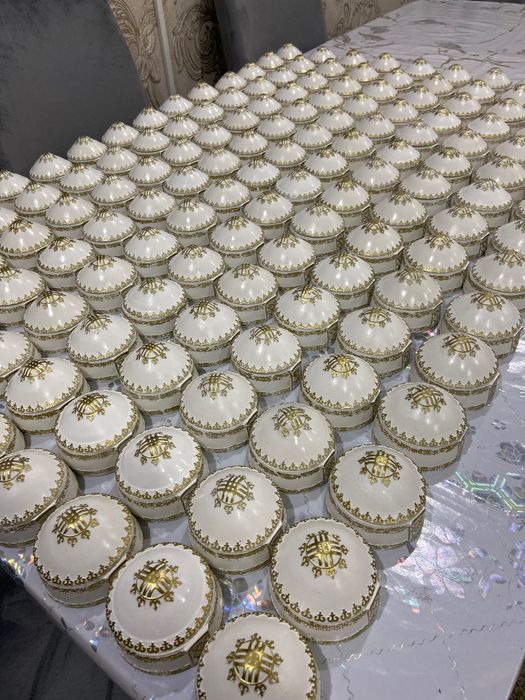 Бонбоньерки тойбастар