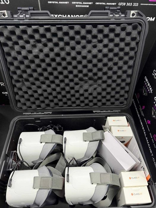 Ochelari ClassVR Premium Classroom Kit Nou - 4 utilizatori