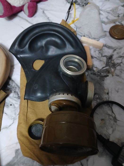 Продам противогазы