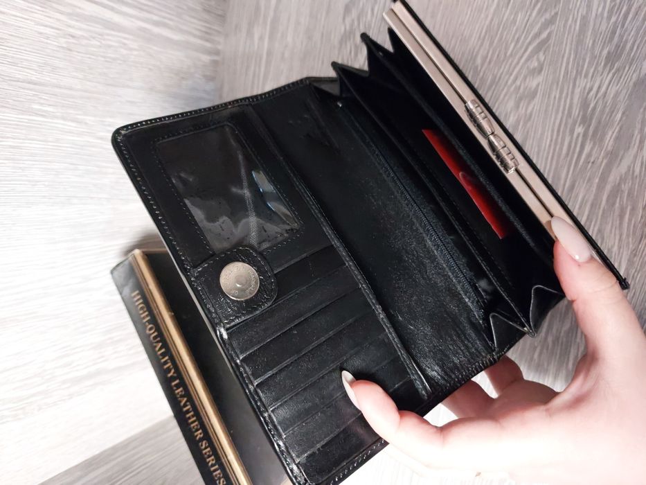 Кошелёк из кожи  питона