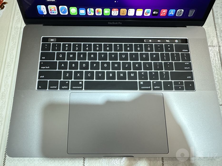 Macbook pro 2017 touchbar