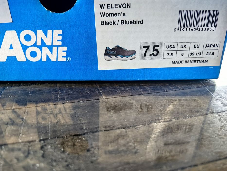 Vand pantofi sport Hoka