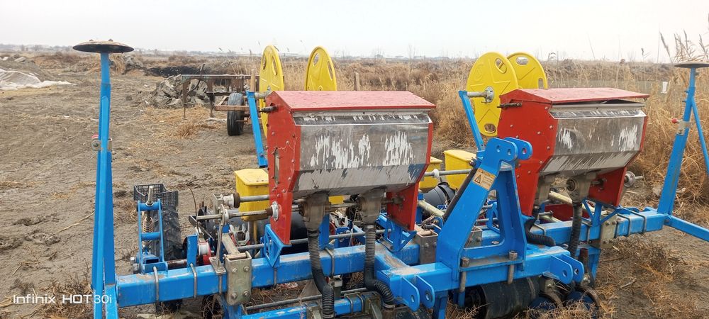 PAXTA ekadigan selka sotiladi yangi ishlamagan