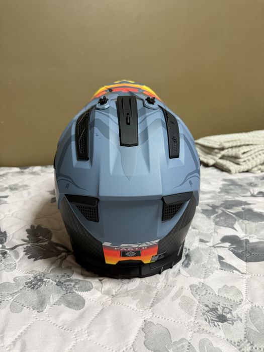 Кросова каска Enduro LS2 с очила O’Neal