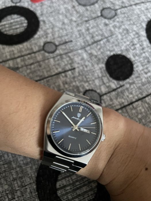 Часы мужские кварцевые