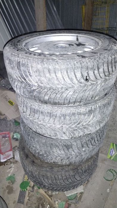 Продам шины б/у на бмв