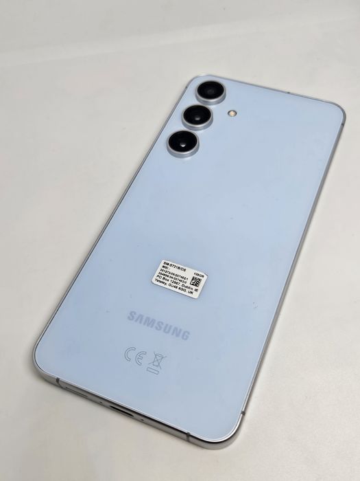 Samsung Galaxy S24 FE 128Gb/8Ram Blue