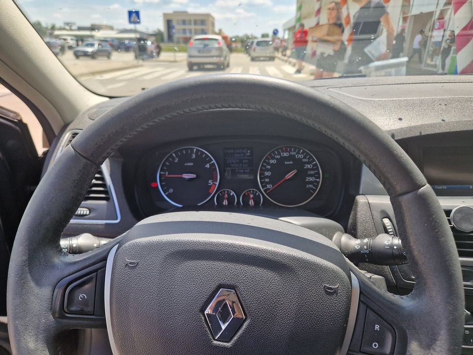 RENAULT Laguna 2011 — imagine 5