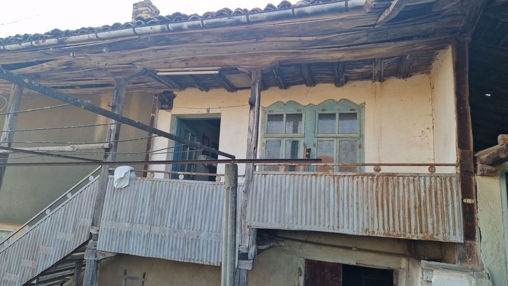 Продава се Къща в с. Славяново, Област Търговище - 120 кв.м за 128 €/кв.м - Снимка #15