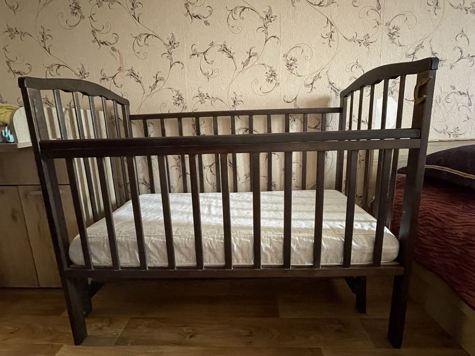 Детская кровать- качалка
