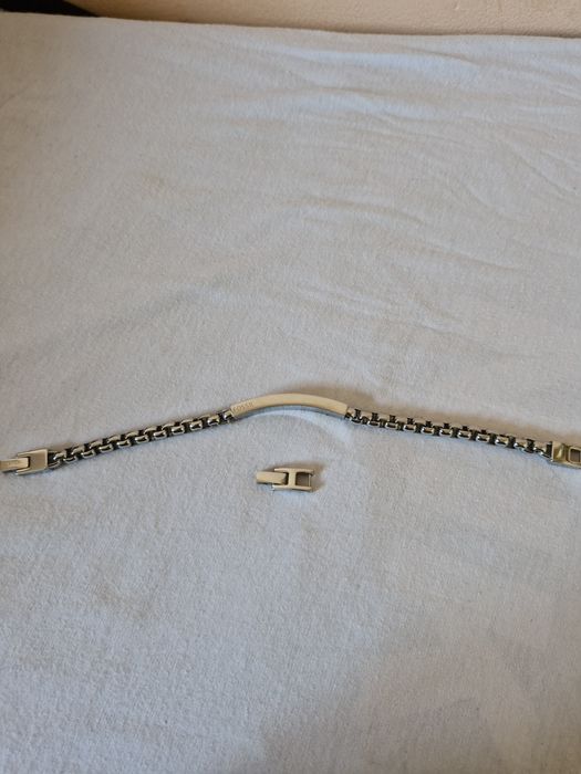 Vand Brățară fossil