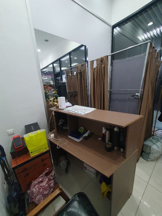 Стол-рецепш на продажу 8000тг