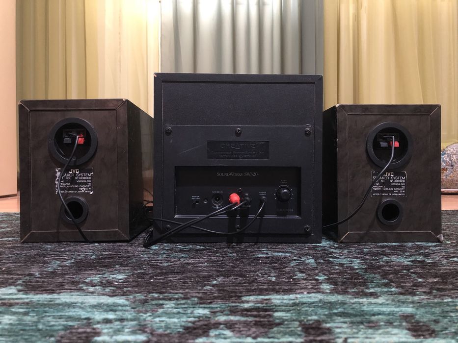 Boxe +mini amplificare cu bluetooth si subwoofer