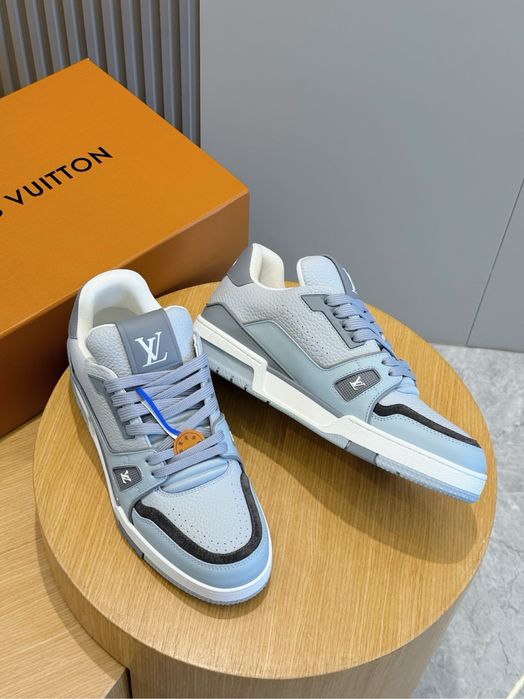 Adidasi Louis Vuitton , calitate premium , pe comanda , noi , 44