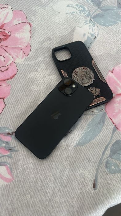 Айфон 15/128/100